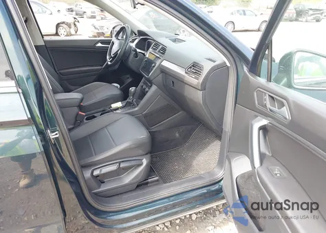 2019 Volkswagen Tiguan 2.0T Se/2.0T Sel/2.0T Sel R-Line/2.0T Sel R-Line Black from USA, damaged, VIN 3VV2B7AX1KM177830